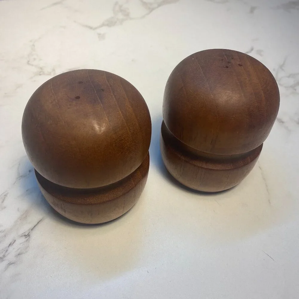 Wooden Salt and Pepper Shakers Set of 2